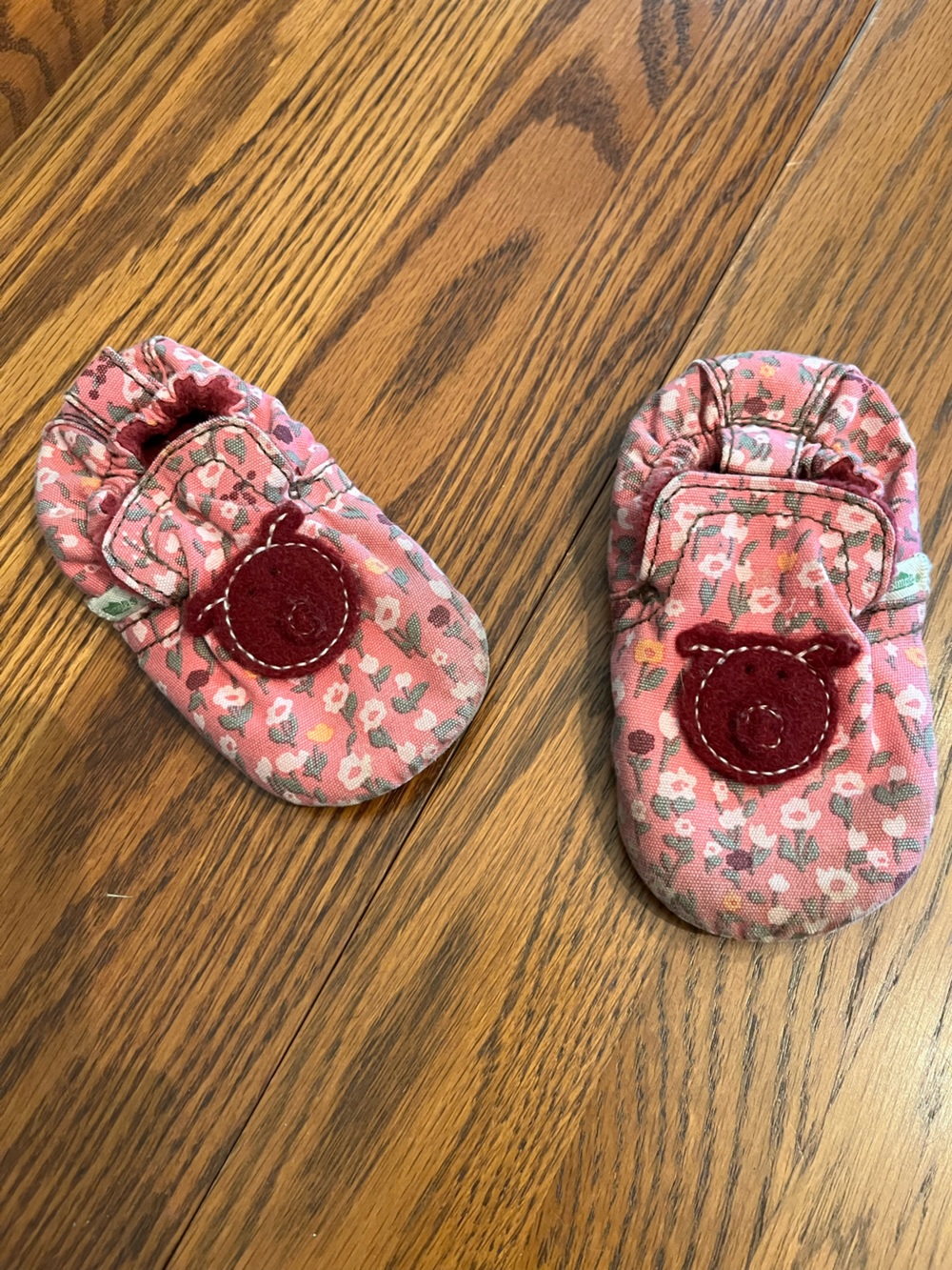 Desert Rose Simple Weebit Baby Moccasins Infant Size L-12-18 months